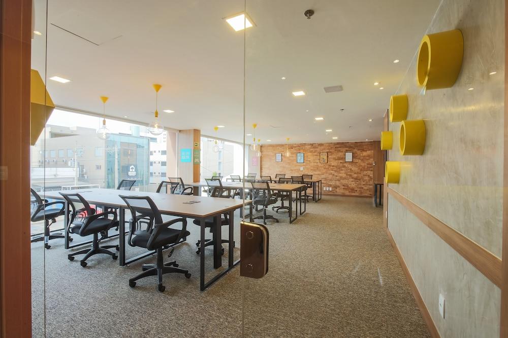 I5 Play Hotel Aguas Claras Extérieur photo